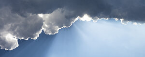 Deutschland, Bayern, Himmel mit Wolken - FCF000129