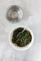 Preparing spinach sesame balls - EVGF000552