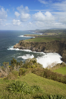 Portugal, Azoren, Sao Miguel, Steilküste bei Ferraria - ONF000517