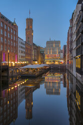 Germany, Hamburg, Bleichenfleet after sunset - RJF000120