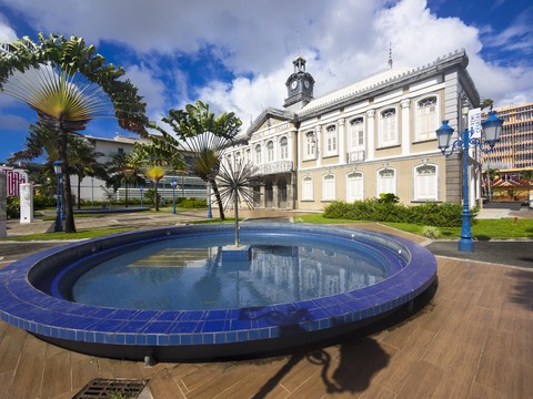 Karibik, Antillen, Kleine Antillen, Martinique, Fort-de-France, Rathaus, lizenzfreies Stockfoto
