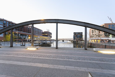 Deutschland, Hamburg, Osaka-Brücke am Magdeburger Hafen - MSF003856