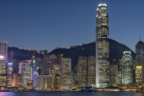 China, Hong Kong, downtown city centre by night - SH001261