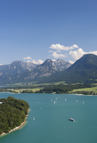 Österreich, Salzkammergut, Salzburger Land, Wolfgangsee, Blick auf Ried und den Abersee, lizenzfreies Stockfoto