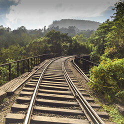 Eisenbahnbrücke, Ella, Sri Lanka - DRF000684