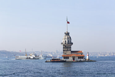 Turkey, Istanbul, Uskudar, Maiden's Tower - SIEF005407