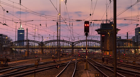 Germany, Bavaria, Munich, Donnersberger Bridge - FCF000209