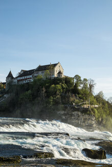 Schweiz, Schaffhausen, Rheinfall mit Schloss Laufen - ELF000978