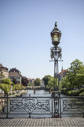 France, Alsace, Strasbourg, Petite-France, L'ill River, Bridge - SBDF000927