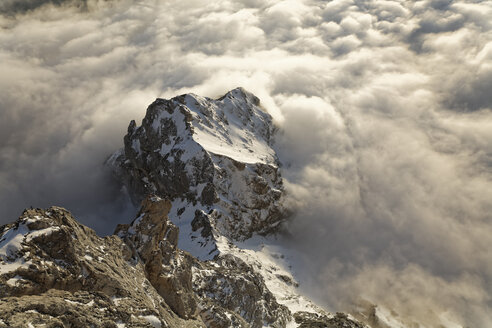 Austria, Styria, Dachstein Mountains, Mountain peak and clouds - GFF000472