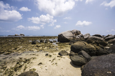 Indonesia, Riau Islands, Bintan, Nikoi Island, Beach with granite blocks - THAF000361