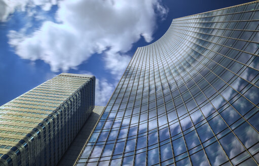 Germany, Hesse, Frankfurt, Skyper and Bahntower, view from below - TIF000055