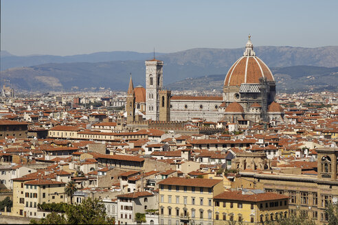 Italien, Toskana, Florenz, Altstadt und Dom von Florenz - GFF000507