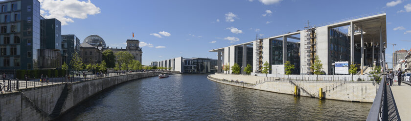 Deutschland, Berlin, Reichstag, Paul-Loebe-Haus, Marie-Elisabeth-Lüders-Haus und Spree - HHEF000073