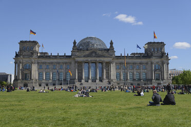 Deutschland, Berlin, Reichstag - HHEF000078
