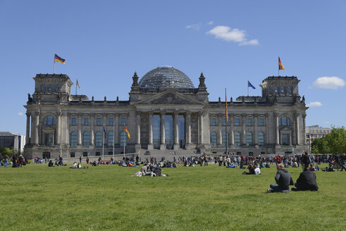 Germany, Berlin, Reichstag - HHEF000078