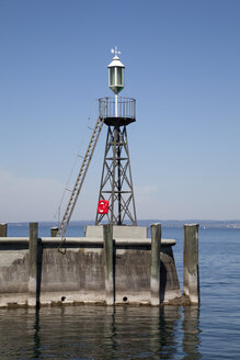 Schweiz, Kanton St. Gallen, Rorschach, Bodensee, Hafeneinfahrt, Leuchtturm - WIF000741