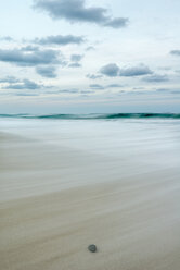 Australien, New South Wales, Pottsville, Abend am Strand - SHF001353