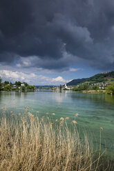 Schweiz, Thurgau, Eschenz, Blick auf Stein am Rhein - ELF001073