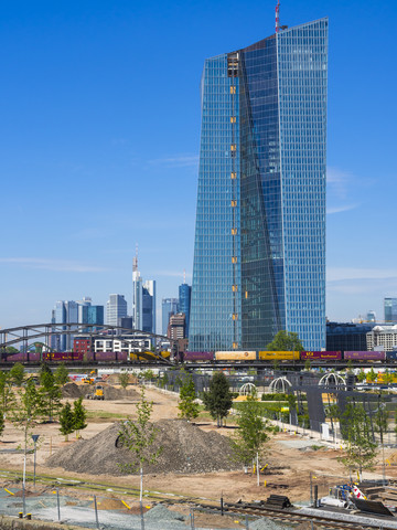 Deutschland, Hessen , Frankfurt, Deutschherrnbrücke, Sitz der Europäischen Zentralbank, lizenzfreies Stockfoto