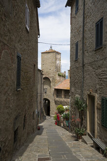 Italien, Toskana, Castiglione della Pescaia, Altstadt - MYF000412