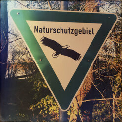 Schild am Naturschutzgebiet, Hamburg, Deutschland - MSF004041
