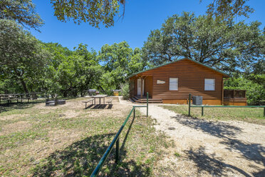 USA, Texas, Log home cabin - ABAF001356