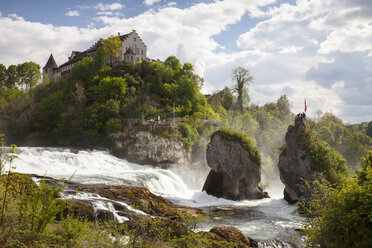 Switzerland, Schaffhausen, Rhine falls with Laufen Castle - WIF000794