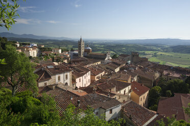 Italy, Tuscany, Massa Marittima, City view - MYF000422