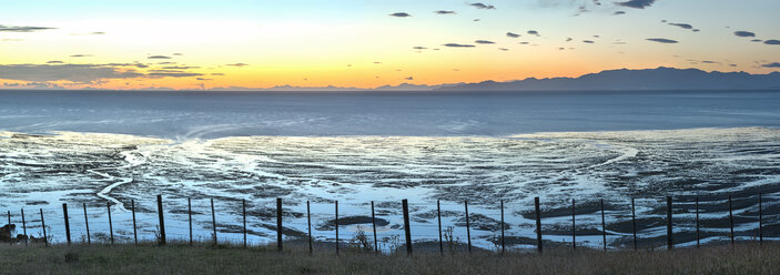 Neuseeland, Golden Bay, Puponga, Abenddämmerung in Golden Bay - SHF001478