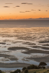 New Zealand, Golden Bay, Puponga, dusk in Golden Bay - SHF001479