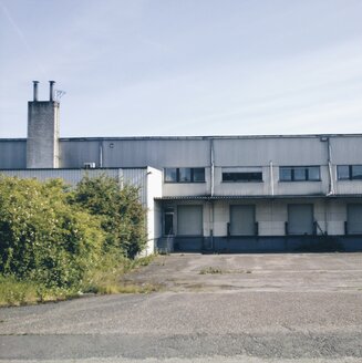 Deutschland, Nordrhein-Westfalen, Peter-Lahde, Gebäude, im Industriepark. - HAWF000332