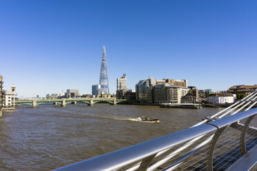 England, London, Southwark, view to 'The Shard' at More London Riverside - WEF000167