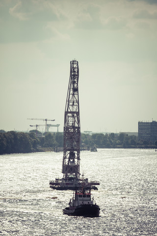 Germany, Hamurg, pontoon crane on River Elbe stock photo