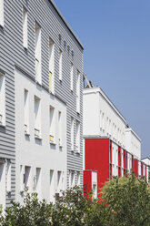 Germany, Cologne Widdersdorf, facades of modern multi-family houses - GWF003552