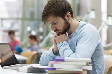 Studentisches Lernen in einer Universitätsbibliothek - WESTF019597