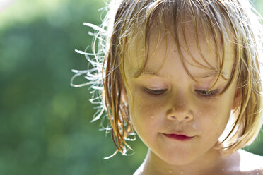 Portrait of little girl with wet hairs - JFEF000420