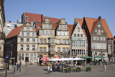 Deutschland, Bremen, Marktplatz, Historische Häuserzeile - WI000820