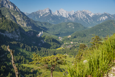 Deutschland, Bayern, Allgäu, Schloss Hohenschangau , Schloss Neuschwanstein, Alpsee bei Füssen - WGF000328