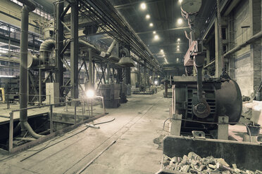 Interior of a foundry - LYF000134