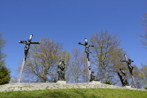 Deutschland, Bayern, Oberbayern, Kalvarienberg, Statuen von Jesus Christus, Kreuzigung - LHF000359