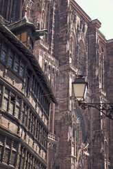 France, Strasbourg, Kammerzell House and Strasbourg Cathedral - MEMF000258