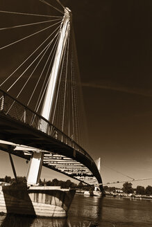 Die Brücke Passerelle des Deux Rives verbindet die Städte Kehl, Deutschland, und Straßburg, Frankreich - MEMF000278