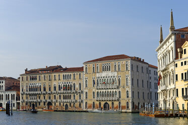 Italien, Venetien, Venedig, Palazzo Ca' Foscari und Palazzo Giustinian am Canale Grande - LB000776