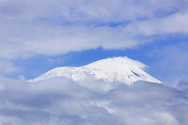 Türkei, Ostanatolien, Provinz Agri, Blick auf den Berg Ararat und Wolken - SIEF005639