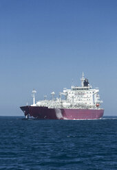 Spain, Andalusia, Strait of Gibraltar, Gas tanker - KBF000070