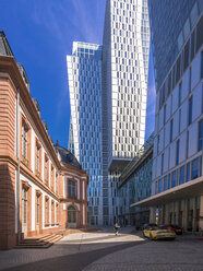 Deutschland, Hessen, Frankfurt, rekonstruiertes Palais Thurn und Taxis vor dem Jumeirah Frankfurt Hotel - AMF002587