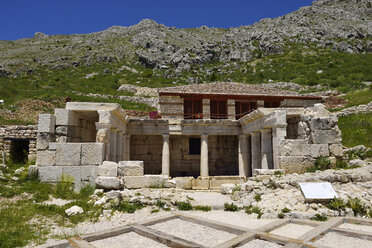 Turkey, Antalya Province, Pisidia, Antique well house at the archaeological site of Sagalassos - ES001271