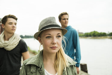 Portrait of three serious teenagers outdoors - UUF001409