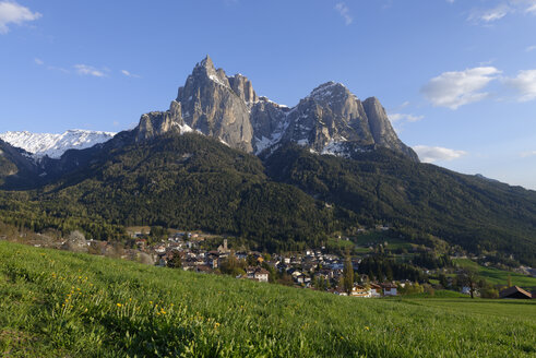 Italien, Südtirol, Eisacktal, Seis am Schlern - LBF000832